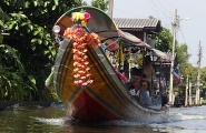 Sourires authentiques de Thailande